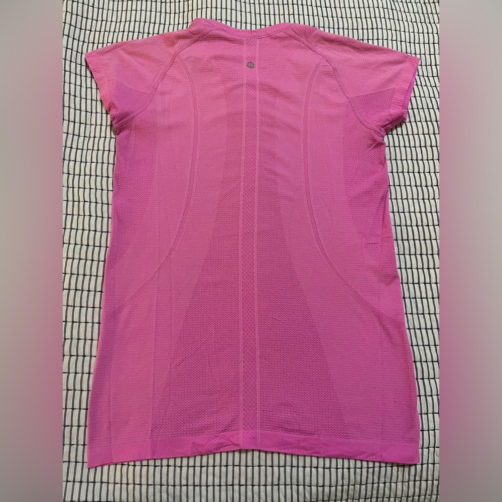 Pink lululemon swiftly shirt size 10